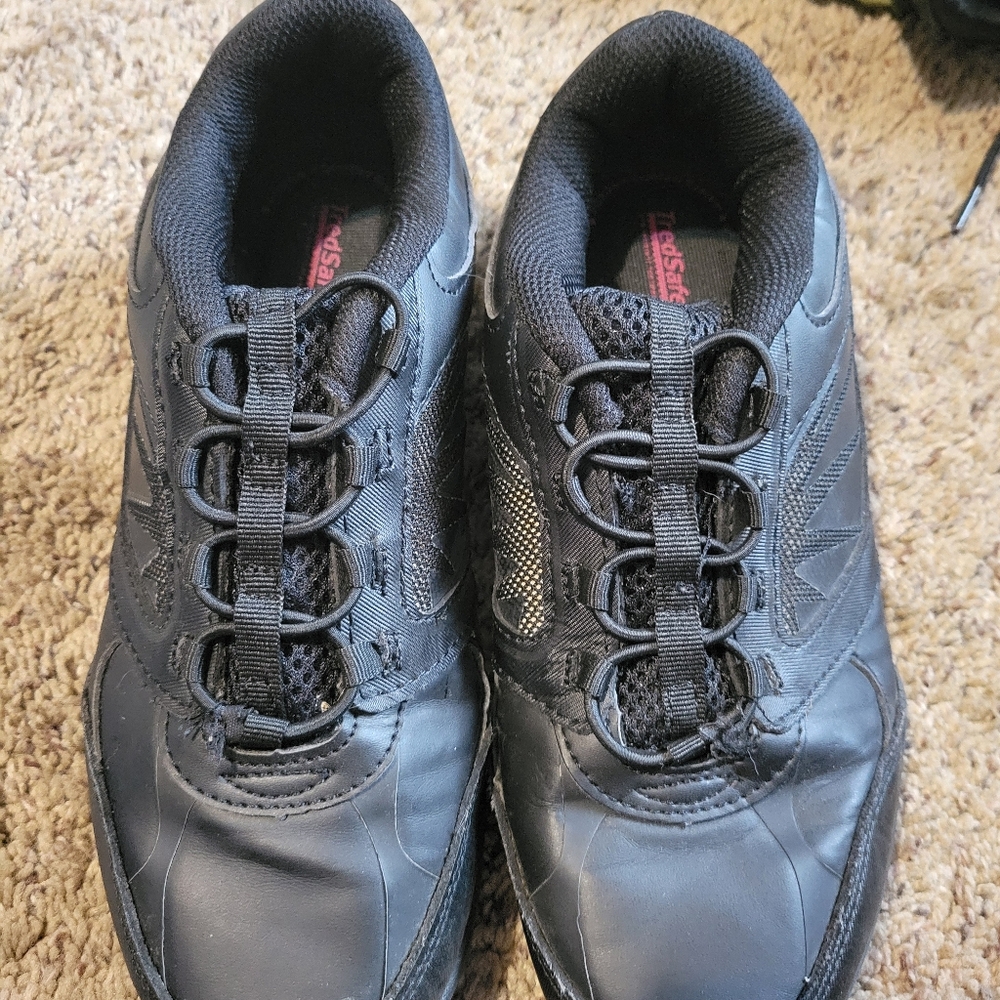 Unisex Tredsafe Work Shoes....size 7.5